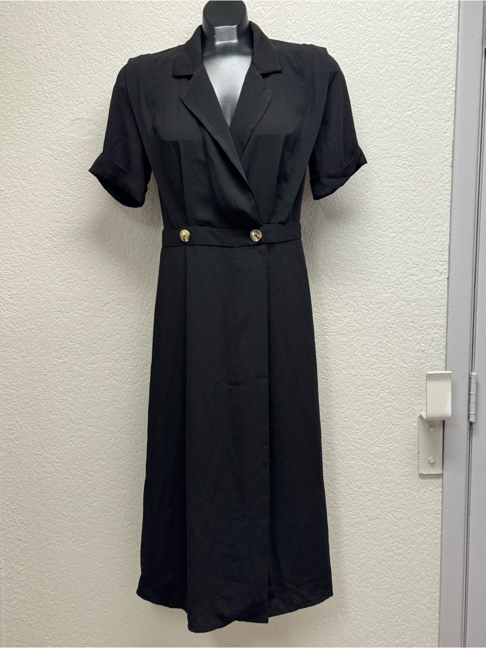 ASOS Black Midi Shirt Dress with Gold Buttons size 4 pit17” L 44, waist 13” 40’s